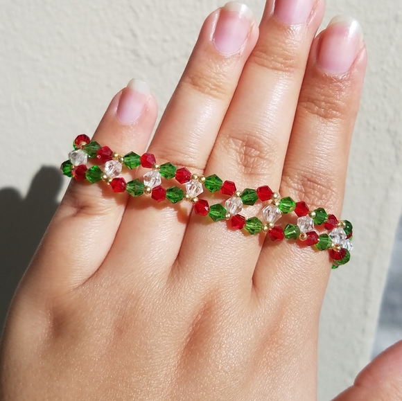 Handmade Christmas Eve Jolly Bracelet - Picture 2 of 11